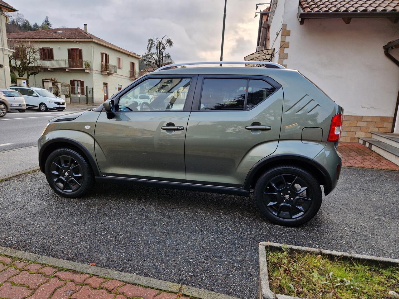 Suzuki Ignis Hybrid 1.2 83CV, Bluetooth, Carplay, Line assist