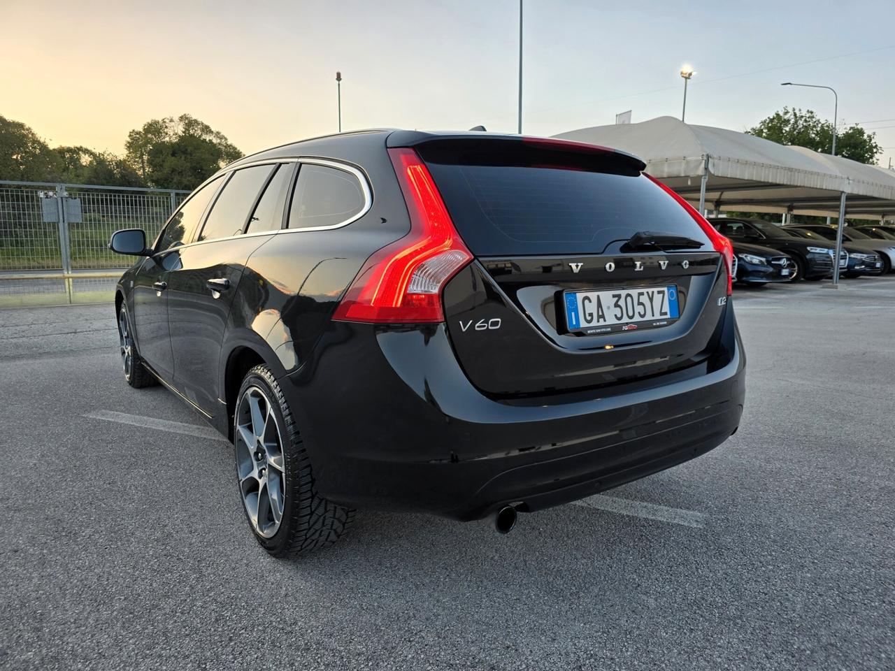 Volvo V60 2.0 d2 Volvo Ocean Race geartronic 120cv