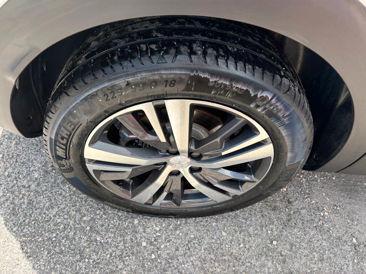 Peugeot 3008 BlueHDi 130 S&S EAT8 Allure Pack