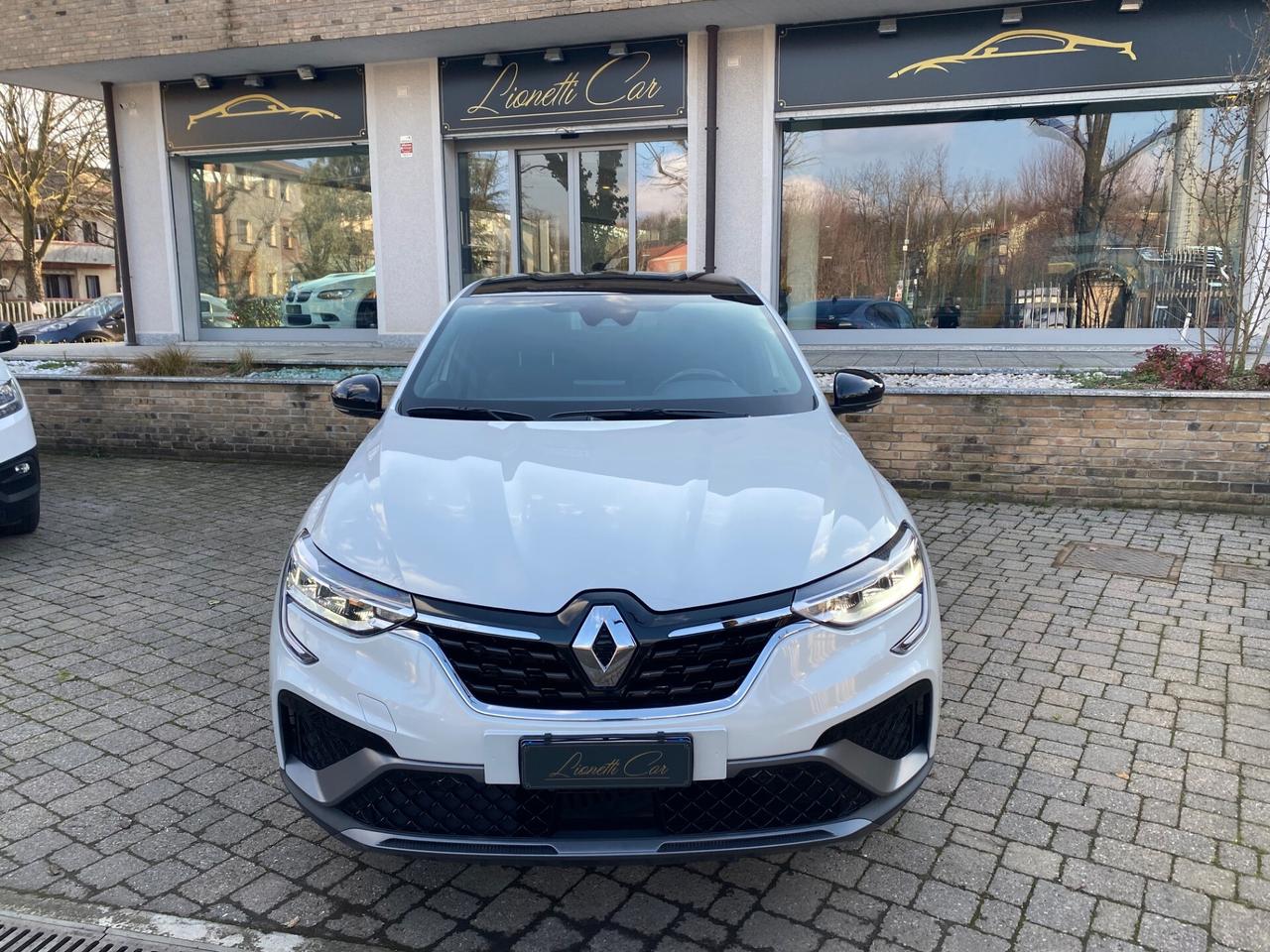 Renault Arkana Hybrid E-Tech 145 CV R.S. Line