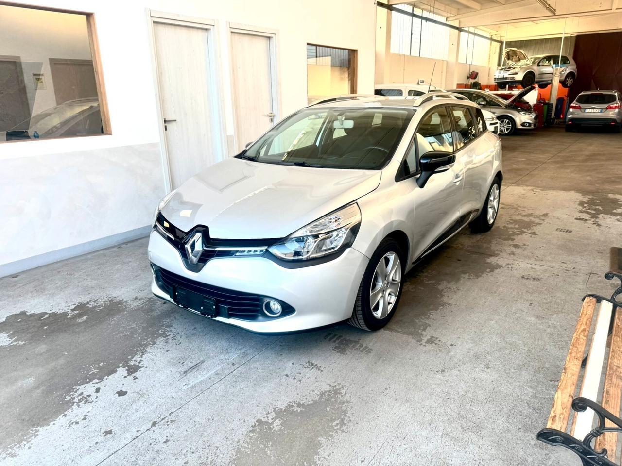 Renault Clio Sporter 1.2 75CV Live