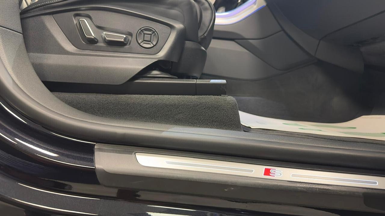 Audi Q8 SQ8 TDI quattro tiptronic