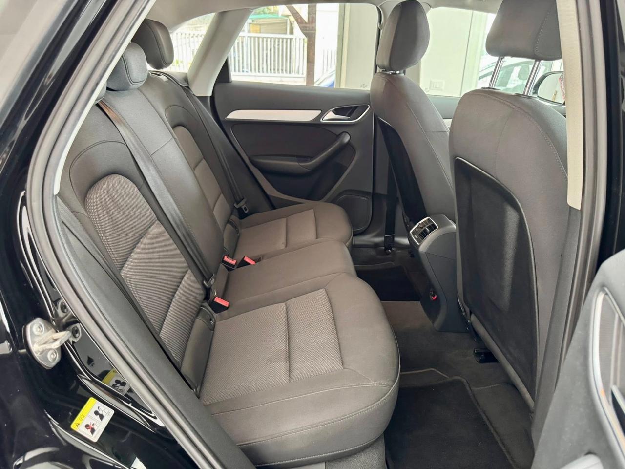 Audi Q3 2.0 TDI 150 CV quattro Sport