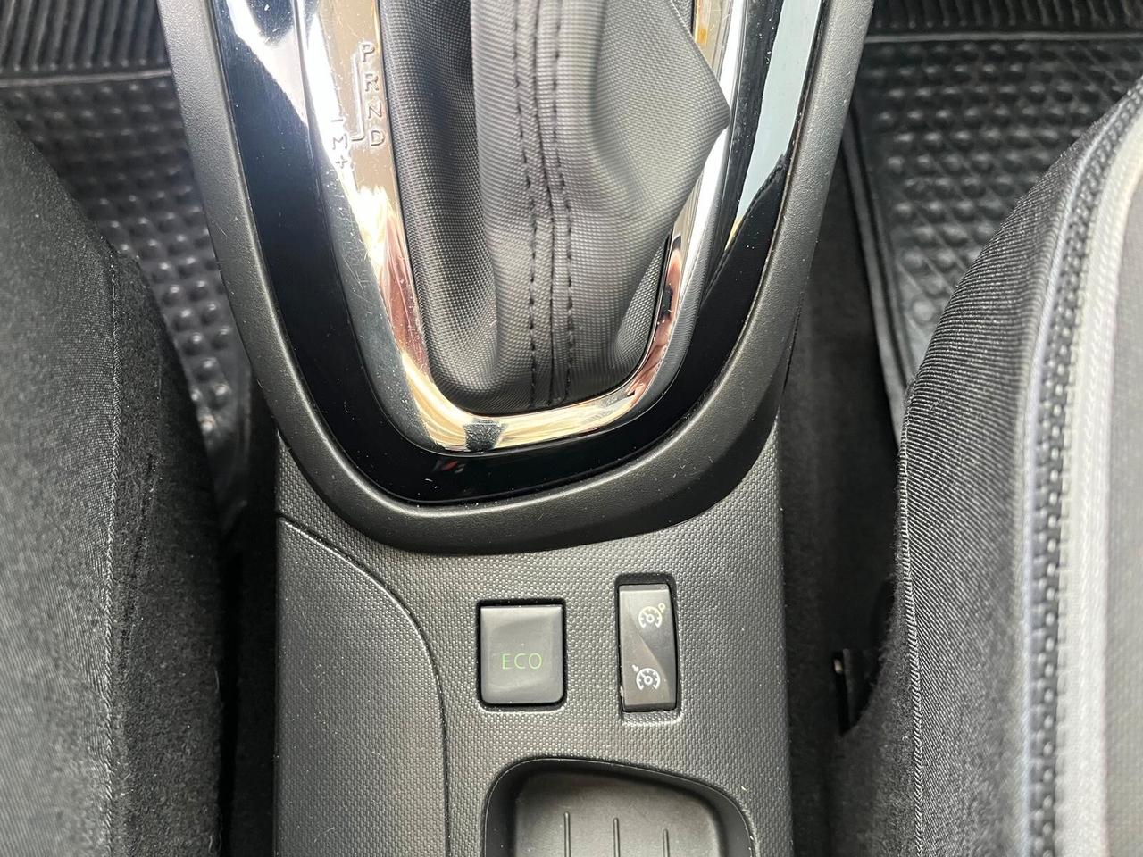 Renault Captur 1.5 dCi 90 CV EDC Intense