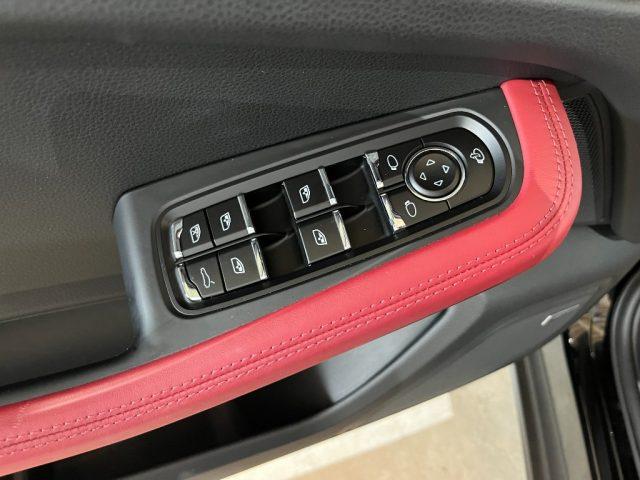 PORSCHE Macan 2.0 T /4 SCARICHI/TETTO PANO/PELLE/LED MATRIX/360