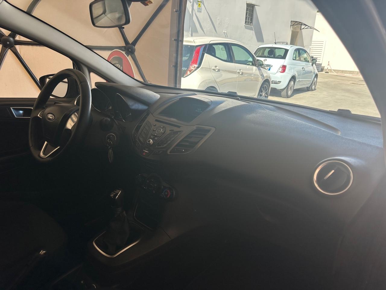 Ford Fiesta 1.5 TDCi 75CV 5 porte Business