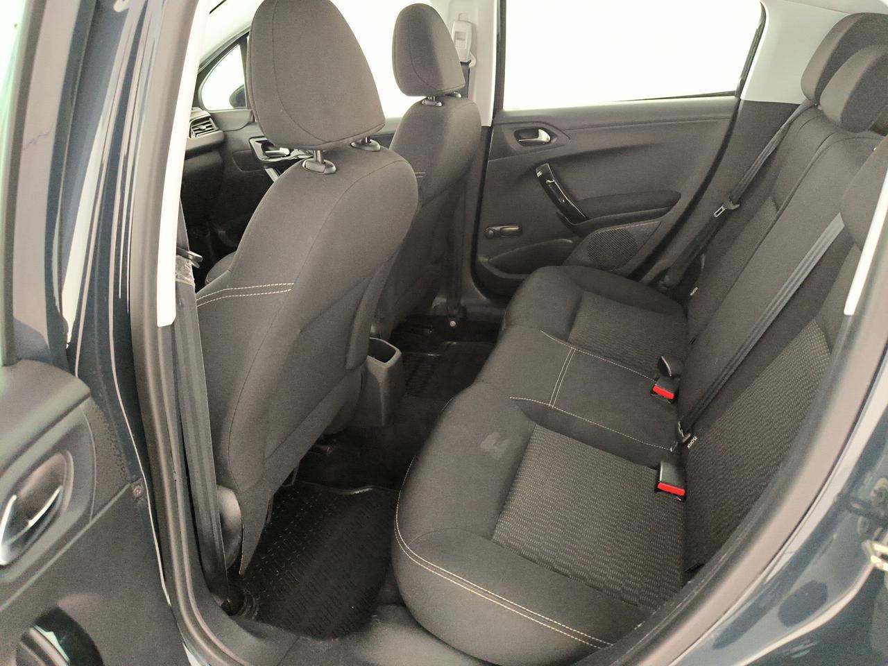 Peugeot 208 5p 1.6 bluehdi allure 75cv
