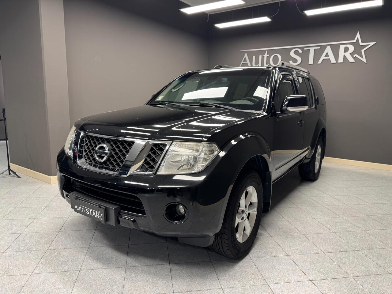 Nissan Pathfinder 2.5 dCi Sport