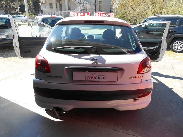 Peugeot 206 Plus 1.1 CON IMPIANTO G.P.L NEOPATENTATI