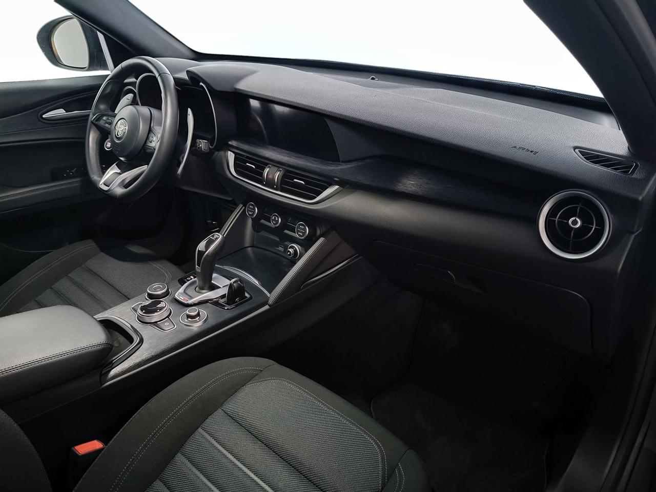 ALFA ROMEO Stelvio - Stelvio 2.2 t Veloce Q4 210cv auto