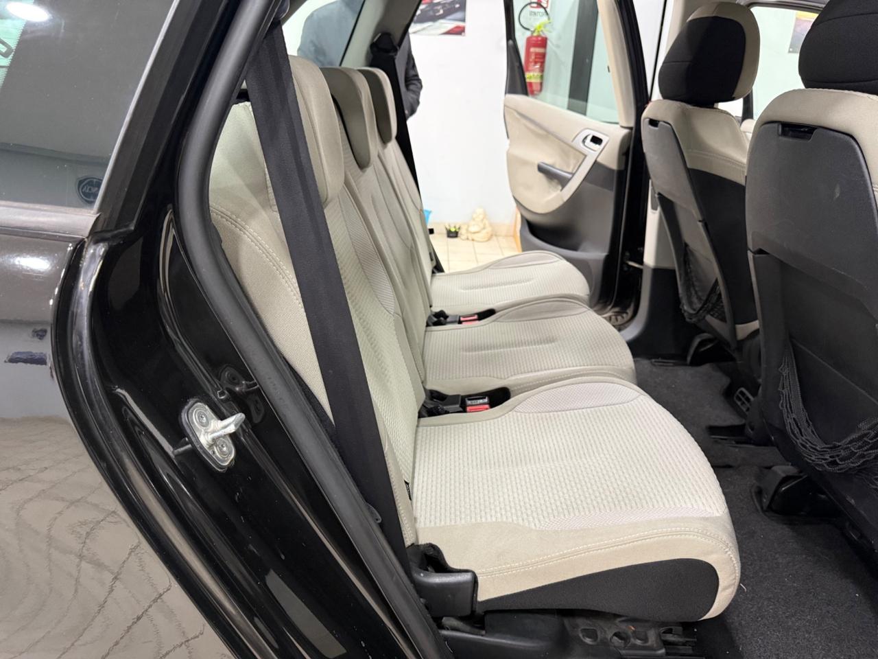 Citroen C4 Picasso 1.6 hdi elegance