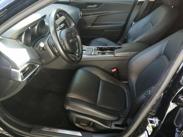 JAGUAR XE 2.0 D Turbo 180 CV AWD aut. R-Sport