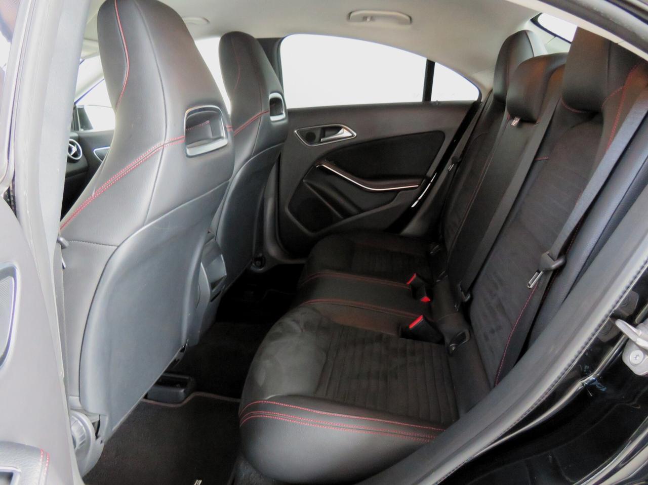 Mercedes-benzCLA 200 d 4Matic Automatic AMG
