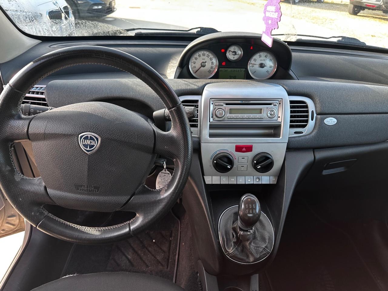 Lancia Ypsilon 1.4 Diva Ecochic GPL