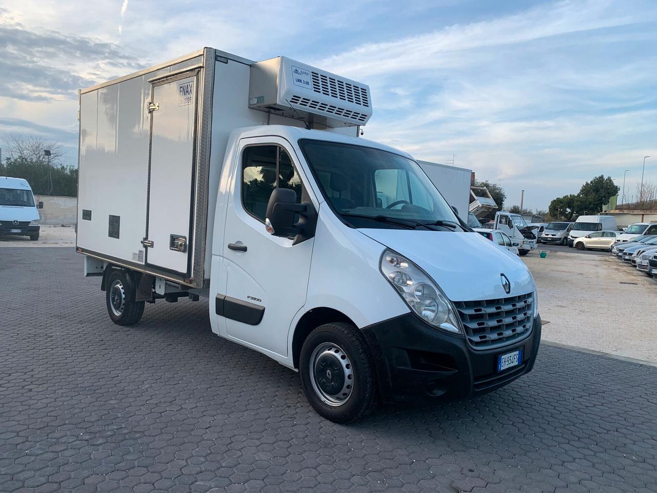 Renault Master 2.3 DCI ISOTERMICO