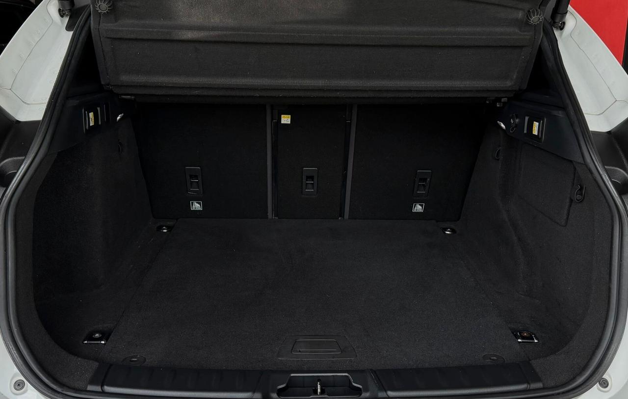 Jaguar F-Pace 2.0 D 180 CV AWD aut. Prestige