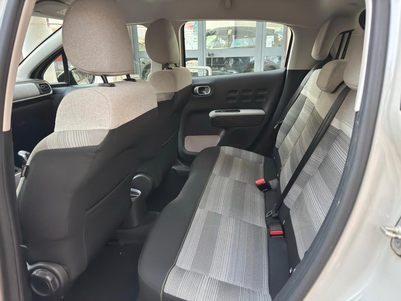 Citroen C3 1.2 PureTech 82 cv Shine