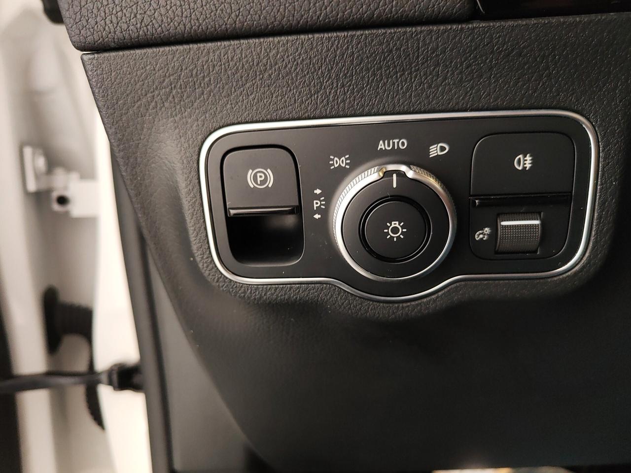 Mercedes-benz B 180 d Business Extra