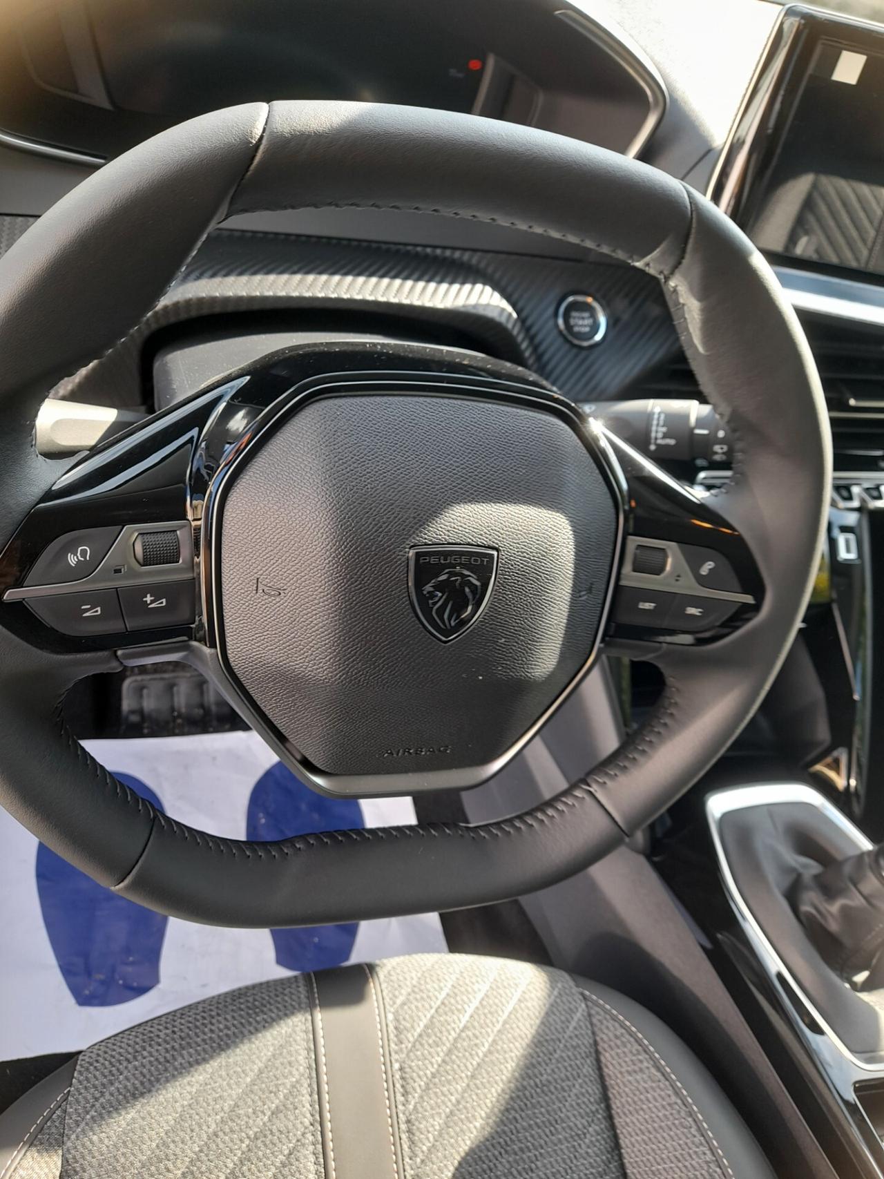 Peugeot 208 PureTech 100 Stop&Start 5 porte Allure