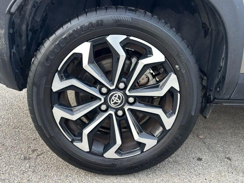 Toyota Yaris Cross 1.5H (116 CV) E-CVT Trend