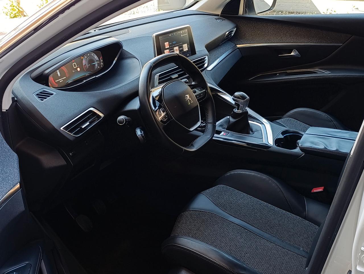 Peugeot 3008 PureTech Turbo 130 S&S Allure