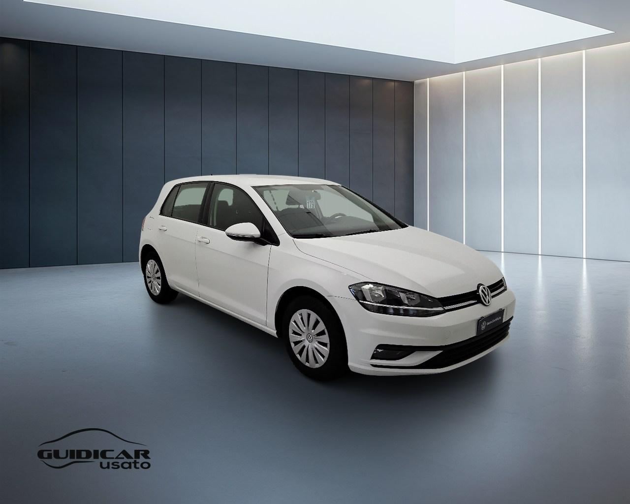VOLKSWAGEN Golf VII 2017 5p - Golf 5p 1.0 tsi Trendline 85cv