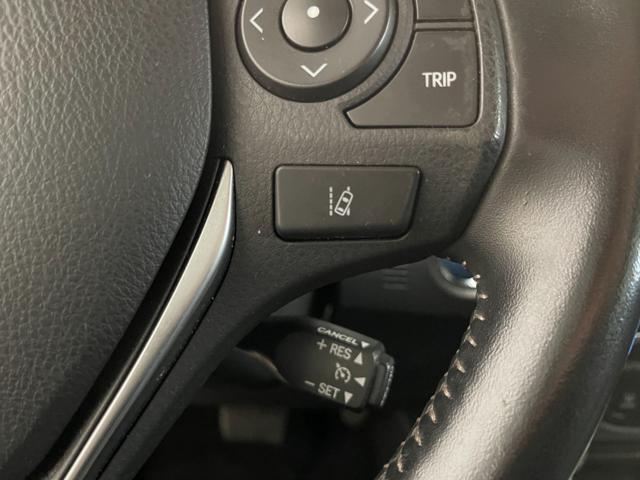 TOYOTA Auris Touring Sports 1.8 Hybrid Business