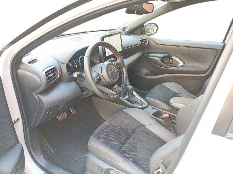 Toyota Yaris 1.5 130 Hybrid 5 porte GR Sport
