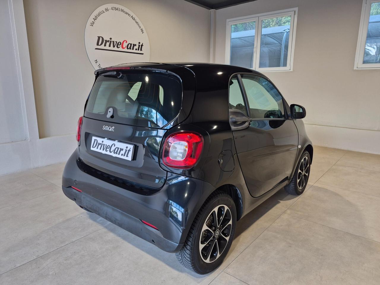 smart forTwo FORTWO 0.9 TURBO PASSION 90CV TWINAMIC TETTO PANORAMICO VETRI PRIVACY CRUISE CONTROL C.15" CLIMA