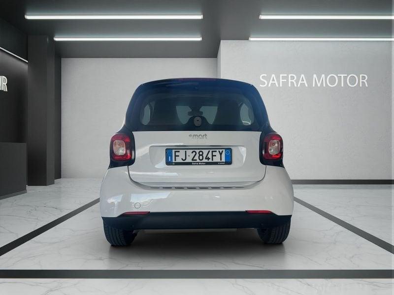 smart fortwo 70 1.0 52kW youngster twinamic