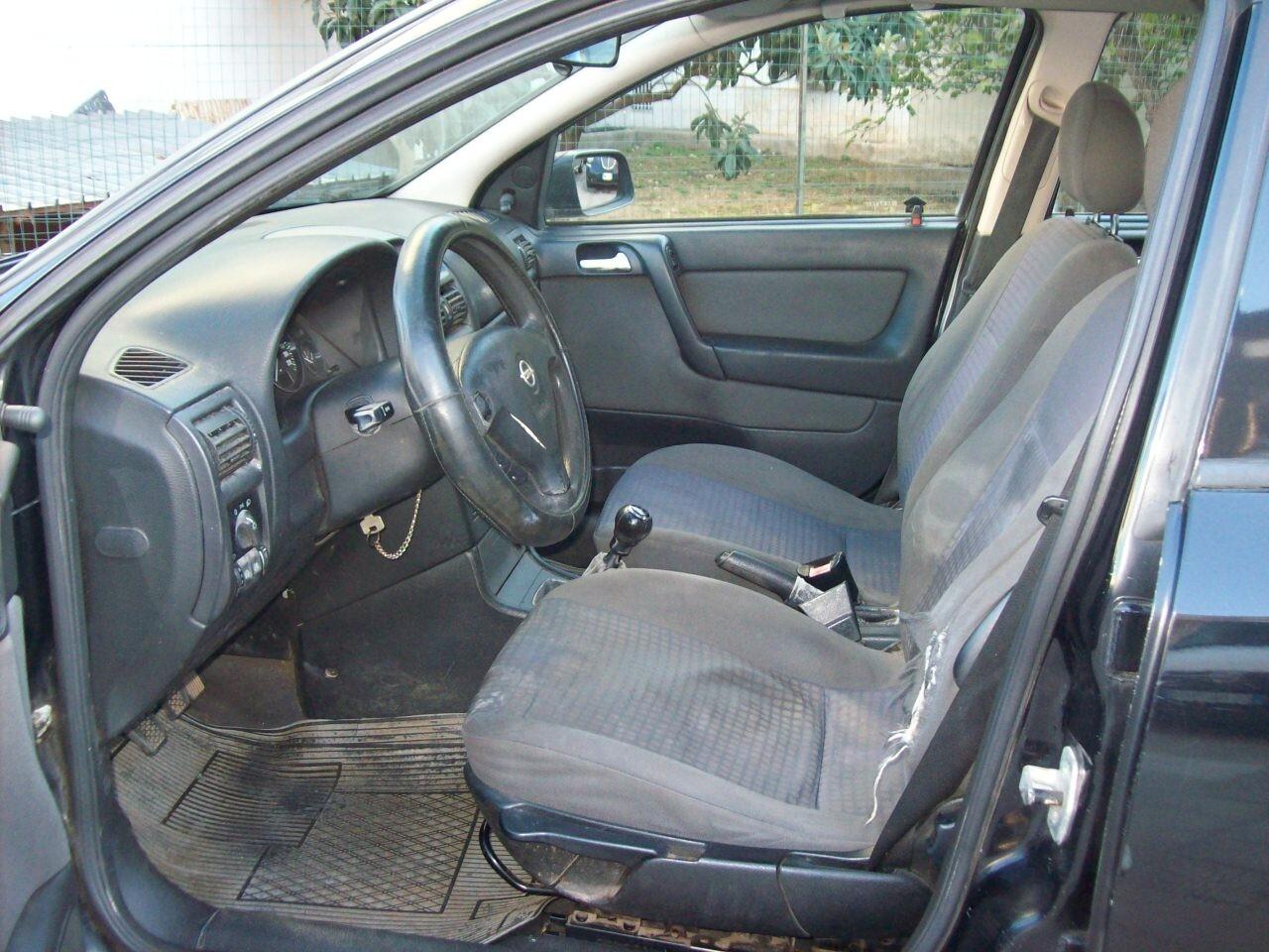 Opel Astra 1.7 DTI 75CV 5 porte 'Njoy