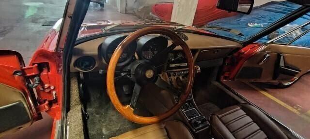 Alfa Romeo Spider 2.0 Veloce