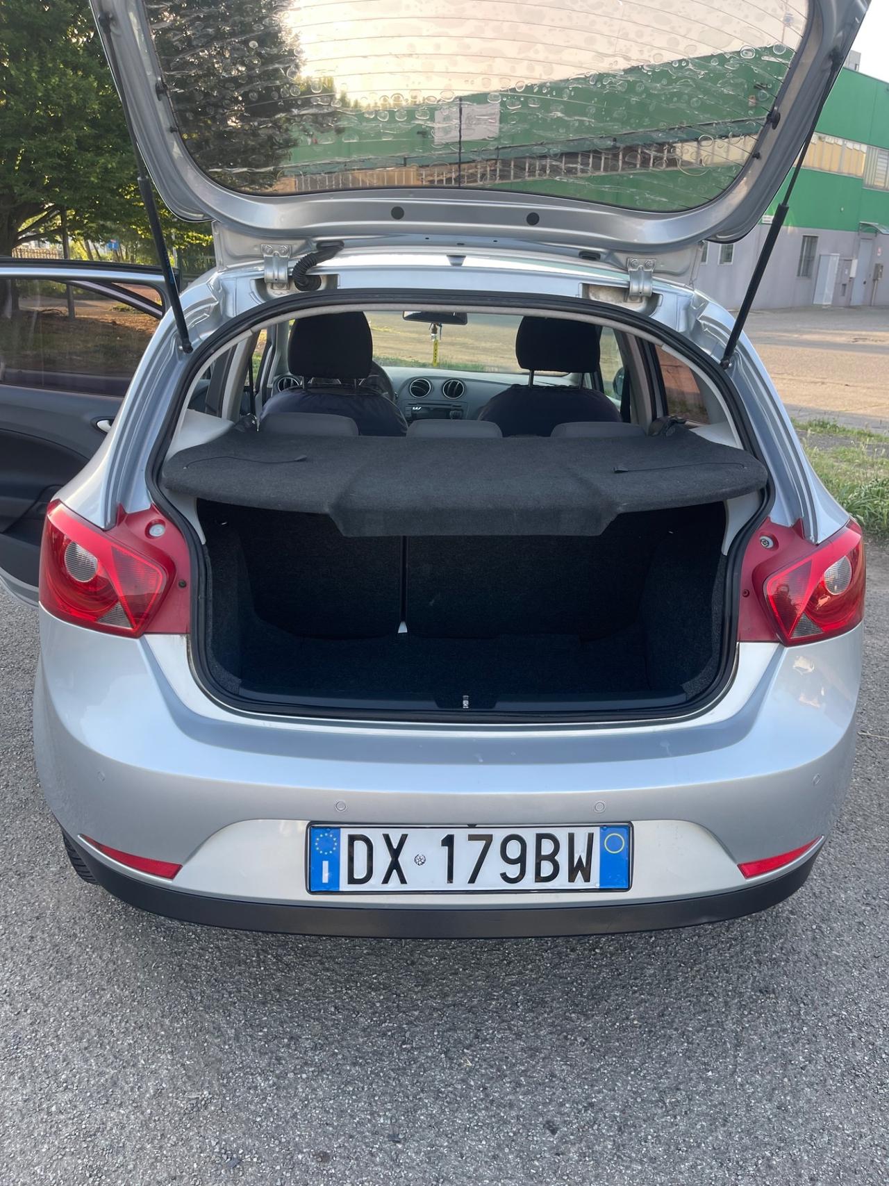 Seat Ibiza 1.2 5p. Free