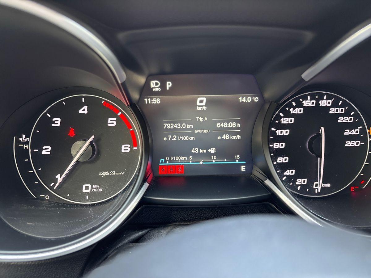 ALFA ROMEO Stelvio 2020 - Stelvio 2.2 t Ti Q4 210cv auto