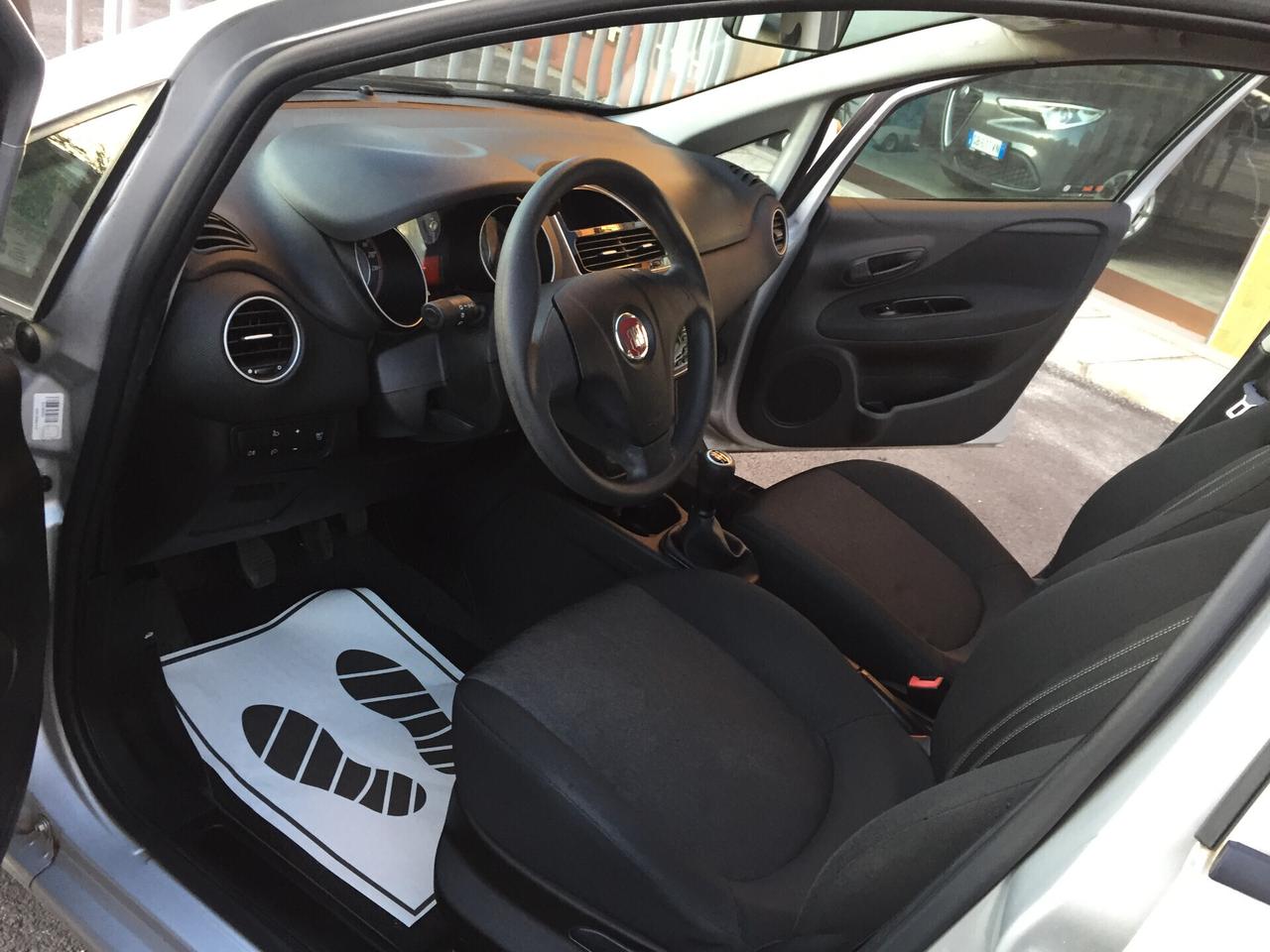 Fiat Punto 1.3 MJT II 75 CV 5 porte Street X NEOPATENTATI