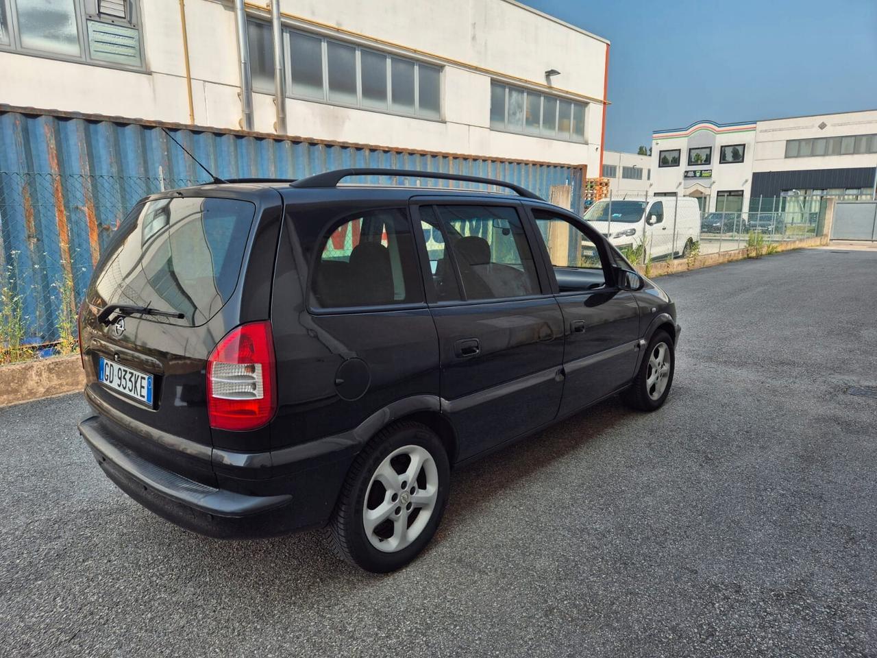 Opel Zafira 1.6 16V cat Elegance set