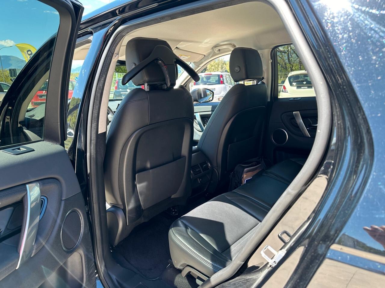 Land Rover Discovery Sport 2.0D 150 CV R-Dynamic HSE