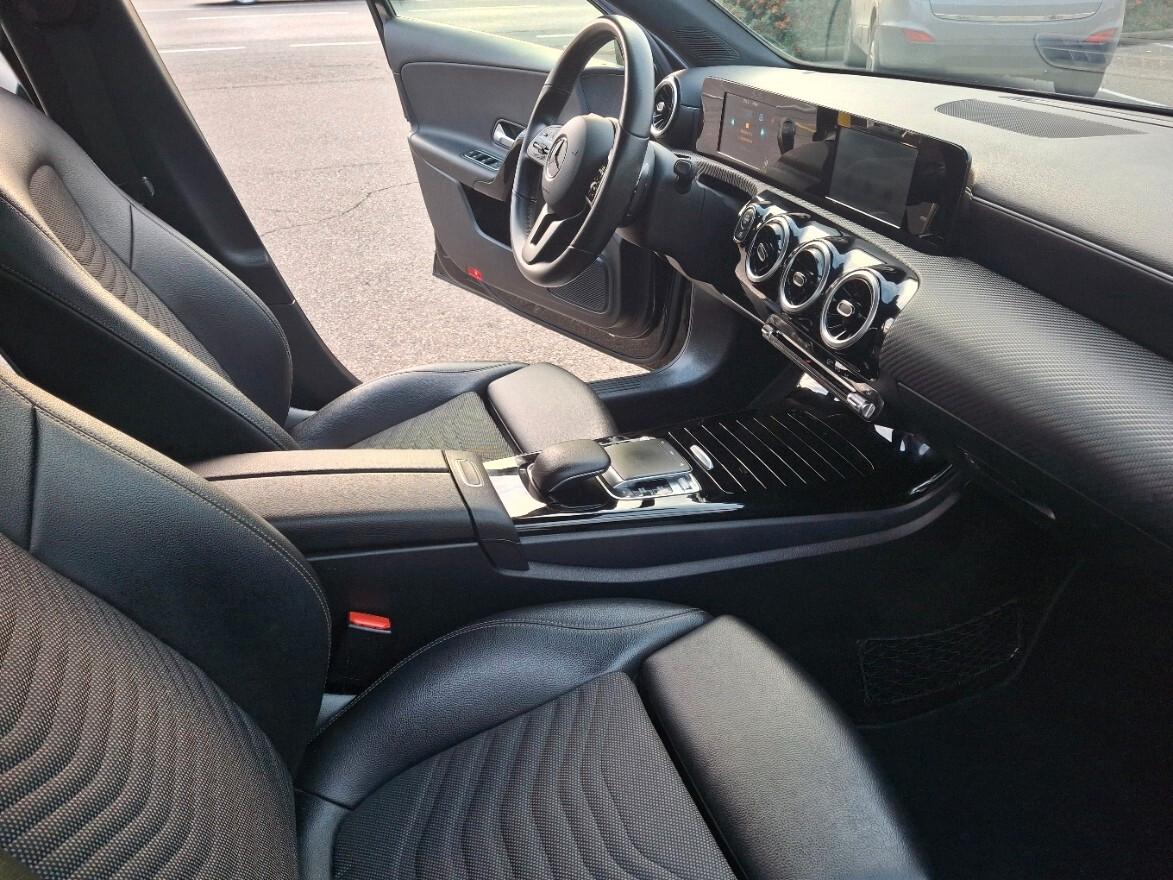 Mercedes-benz A 180 d Automatic Business Extra km 48000