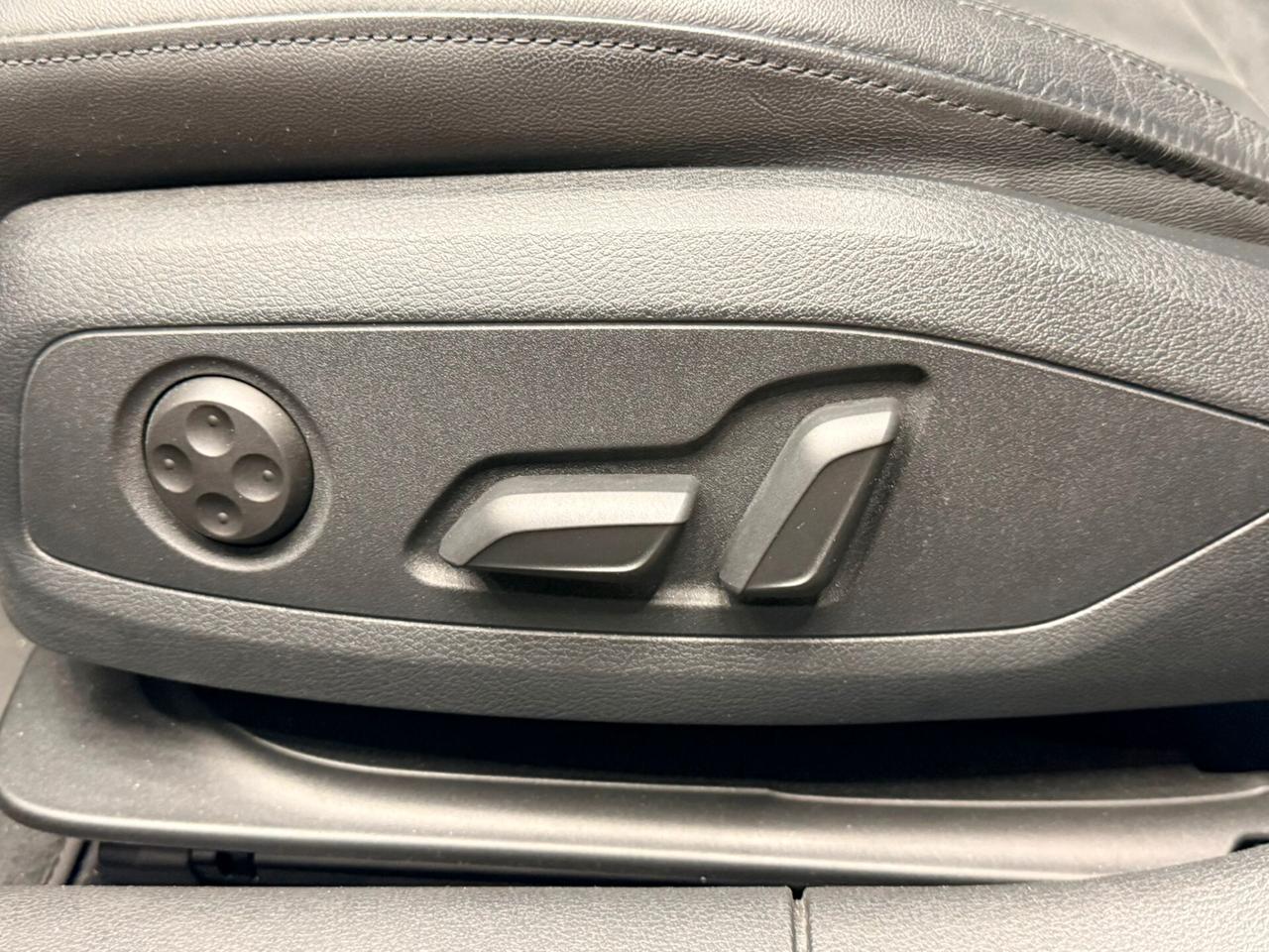 Audi A4 allroad 40 TDI 204 CV S tronic Identity Contrast