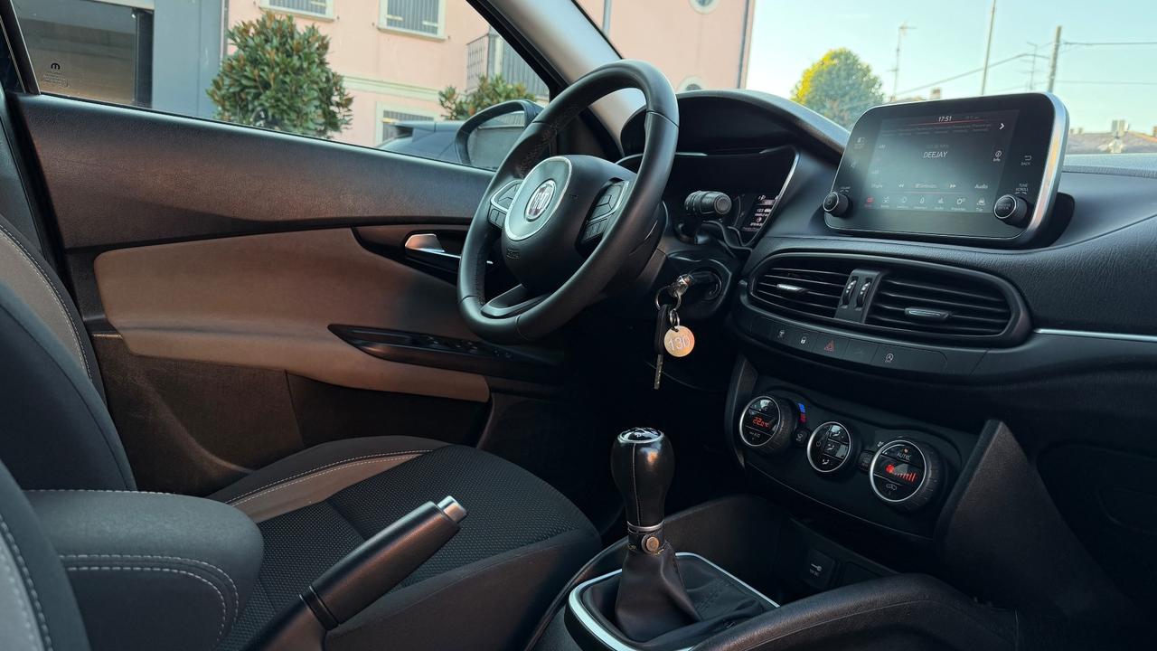 FIAT TIPO 1.3 BUSINESS 95 CV - FULL LED, TELECAMERA POSTERIORE, NEOPATENTATI