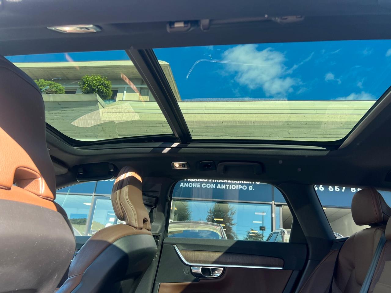 Volvo V90 Cross Country B4 (d) AWD Geatronic Business Pro Line