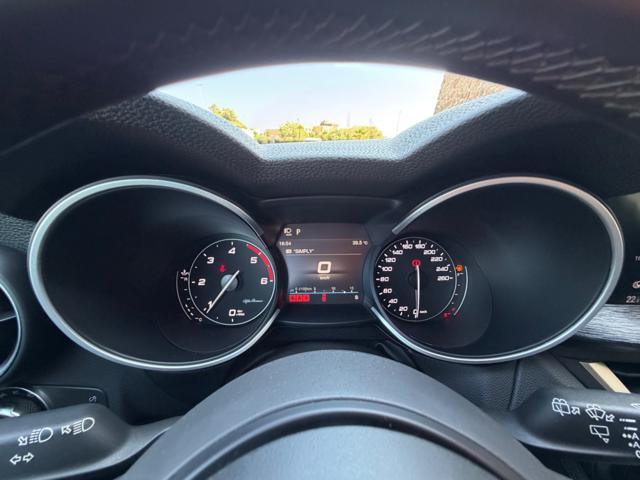 ALFA ROMEO Stelvio 190CV Q4 19'' BLACK+RETROCAMERA+2PDC+PACKBLACK