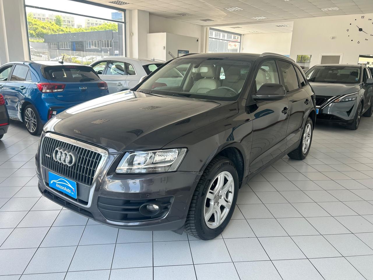 Audi Q5 2.0 TDI quattro NO GARANZIA 2010