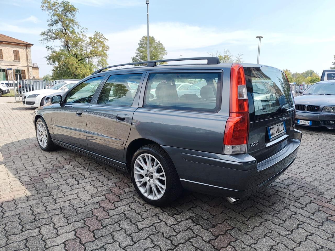 Volvo V70 2.4 D5 20V 185CV 7 POSTI
