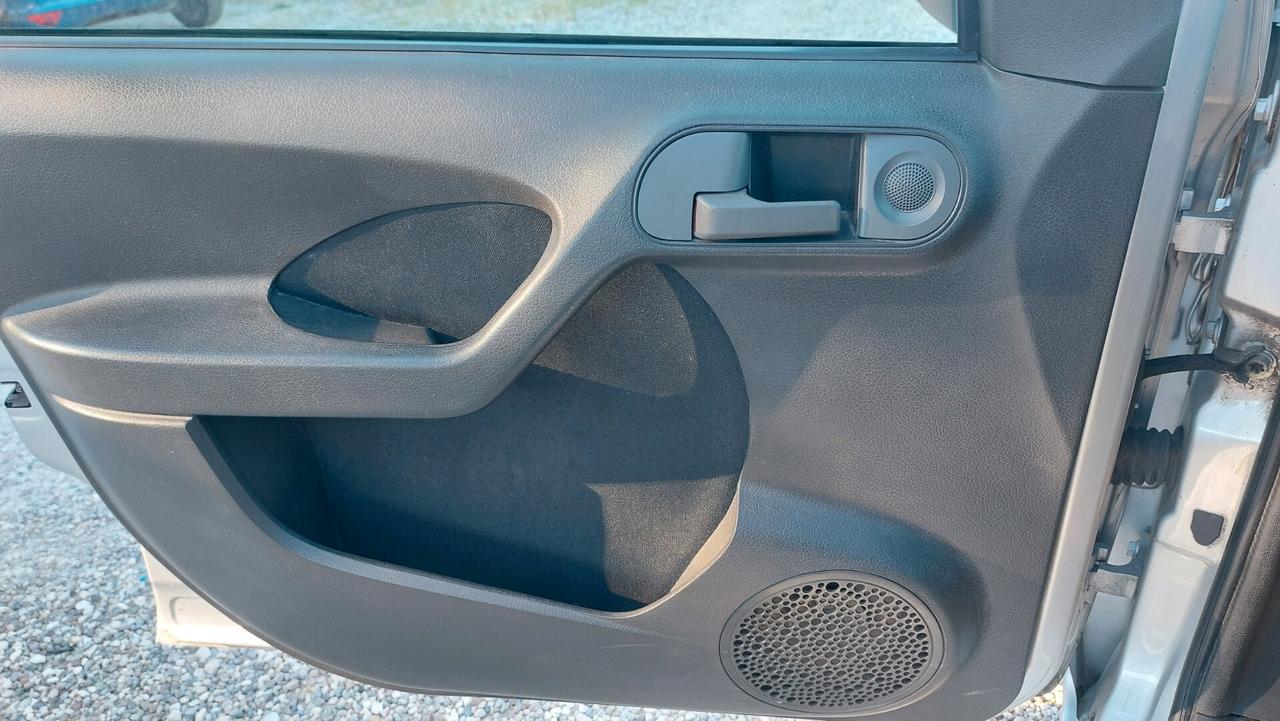 Fiat Panda 1.2 TREKKING Natural Power