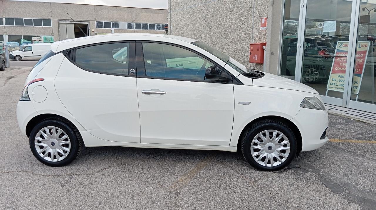 LANCIA YPSILON 1.2 B/GPL - OK NEOPATENTATI