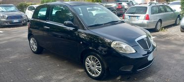 Lancia Ypsilon 1.2 ADATTA PER NEOPATENTATI