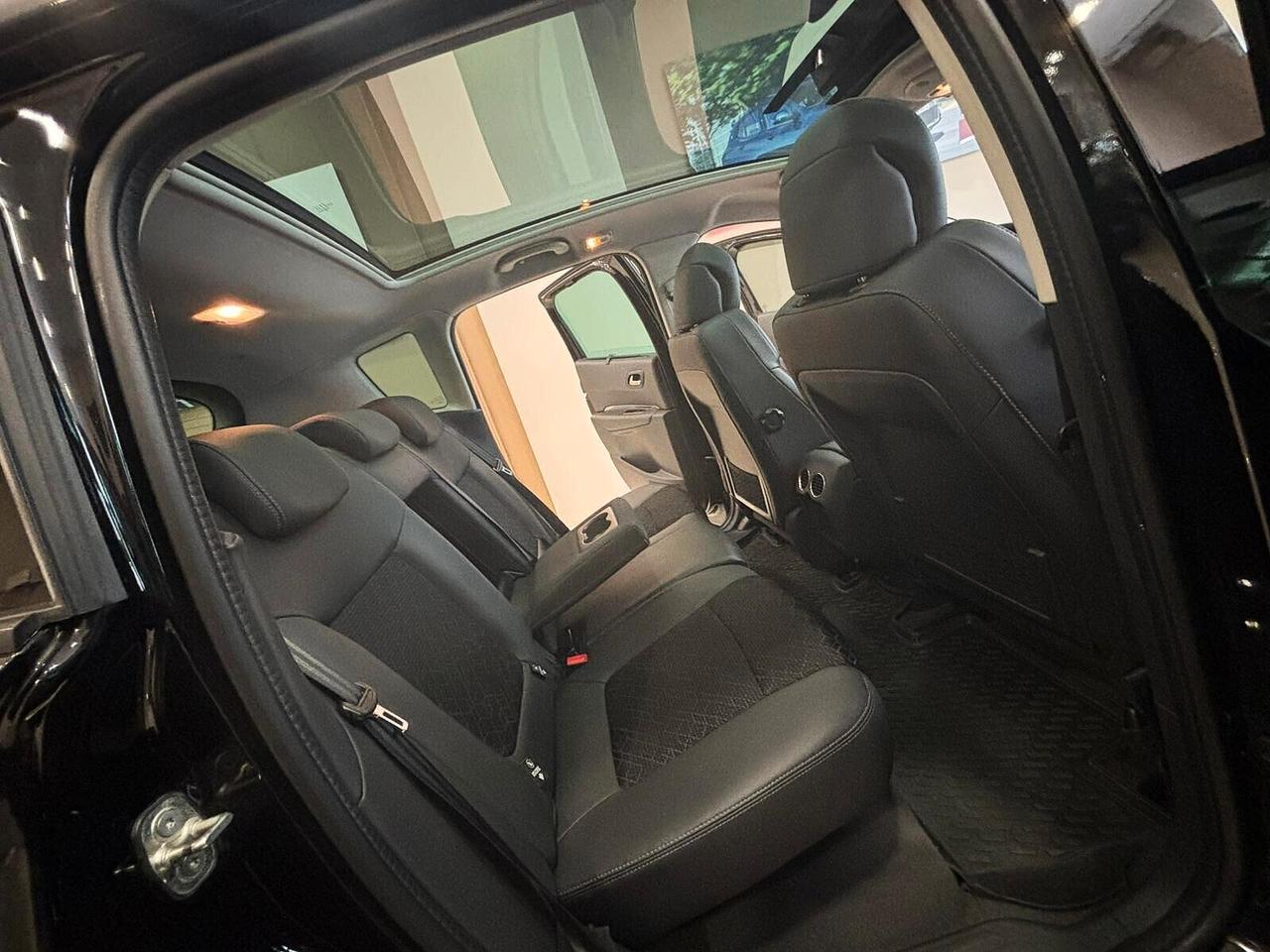 Peugeot 3008 1.6 HDI 120CV **TETTO** COME NUOVA