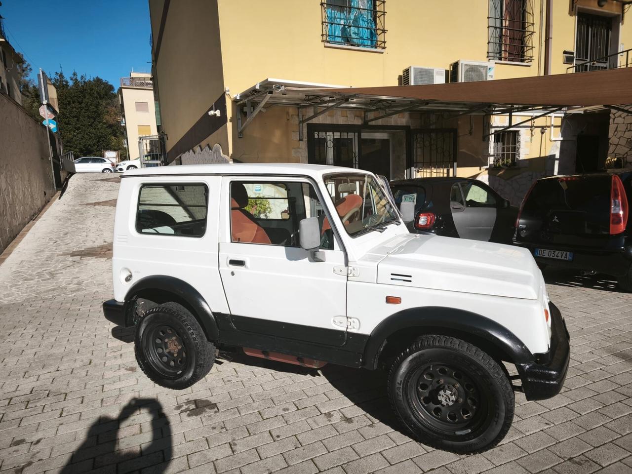 Suzuki SJ 413 Samurai 1.3i cat 4X4 De Luxe INTROVABILE SERVO STERZO E CONDIZIONATORE SJ