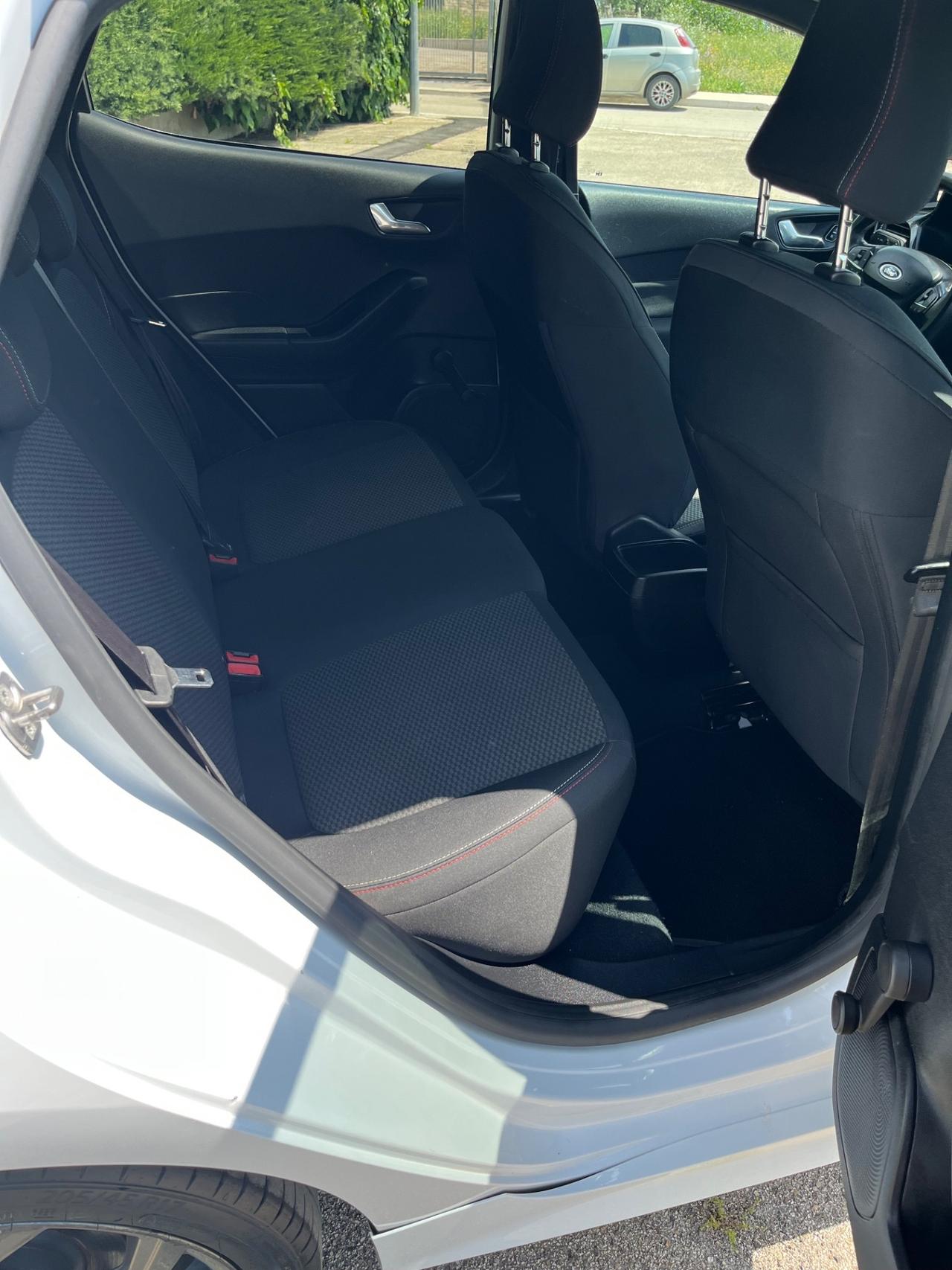 Ford Fiesta 1.5 EcoBlue 5 porte ST-Line